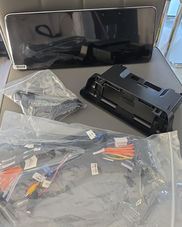 12,8" CarPlay Display NTG5 Mercedes 2015-2019 Ultra Slim Metall CarPlay Android Auto